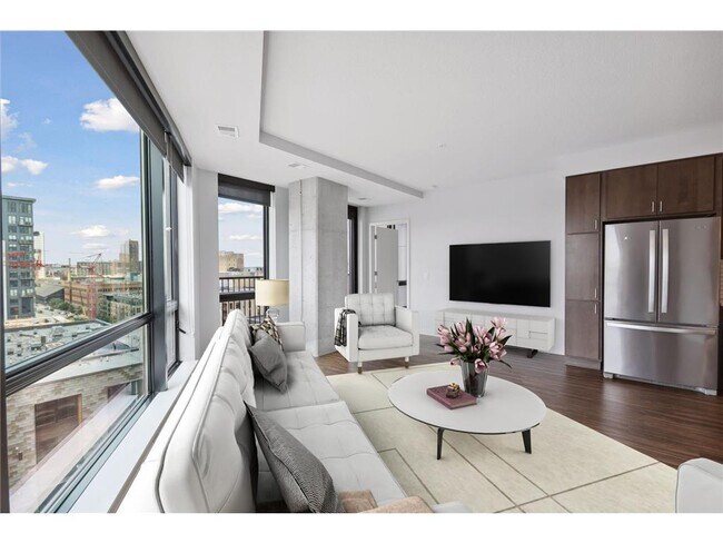 811 Washington Ave S in Minneapolis, MN - Building Photo - Building Photo