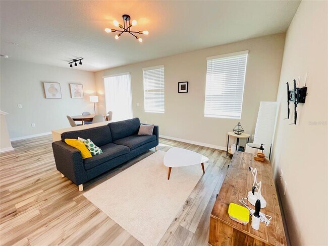 2023 Harebell Ln in Ocoee, FL - Building Photo - Building Photo