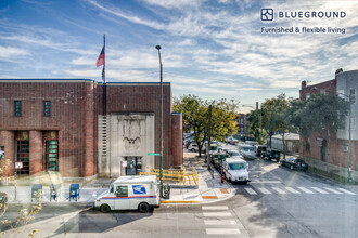 2340 N California Ave, Unit FL2-ID474 in Chicago, IL - Building Photo - Building Photo