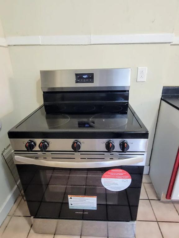 33 E Norman Ave in Dayton, OH - Building Photo - Building Photo