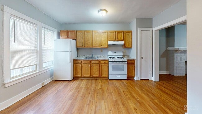 5406 Columbo St in Pittsburgh, PA - Foto de edificio - Building Photo