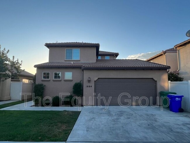 property at 1884 W Roby Ave