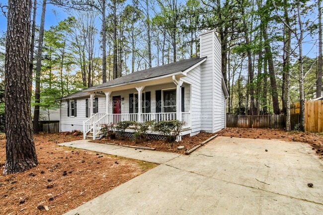 407 E Dynasty Dr in Cary, NC - Building Photo - Building Photo