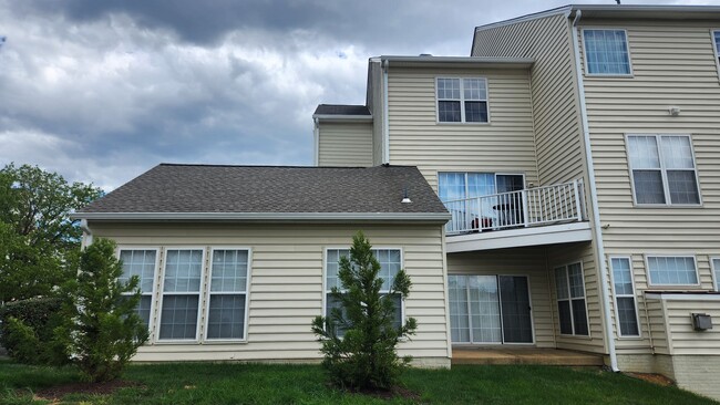 6333 Eagle Ridge Ln in Alexandria, VA - Building Photo - Building Photo