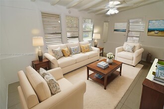 50 SE 13th St in Dania Beach, FL - Building Photo - Building Photo