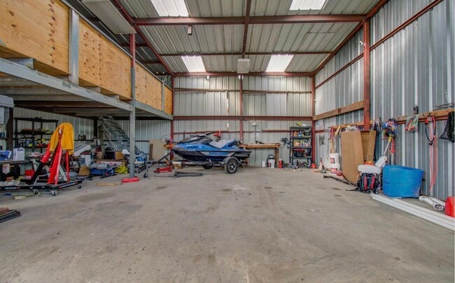 property at 2125 Aldine Bender Rd