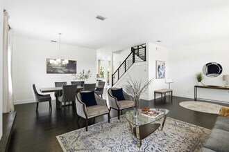 101 Mill Pond Ln in Royal Palm Beach, FL - Building Photo - Building Photo