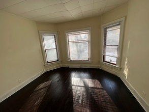 922 E Hamilton St in Milwaukee, WI - Building Photo - Building Photo