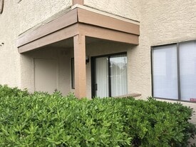 3705 Snorkel Cir in Las Vegas, NV - Building Photo