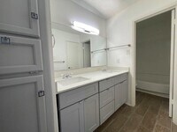 3505 Tanglewilde St photo'