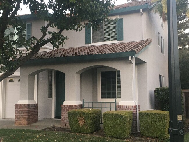 6481 Brook Hollow Cir in Stockton, CA - Foto de edificio - Building Photo