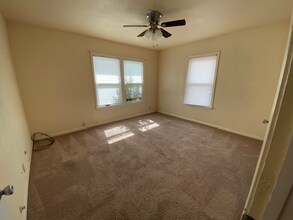 1202 Marie St in Brenham, TX - Building Photo - Building Photo