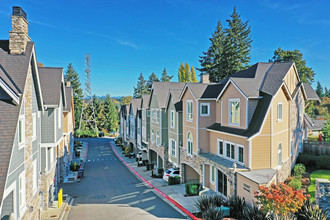 Milano Townhomes in Bellevue, WA - Building Photo - Building Photo