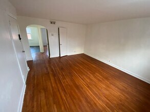 6339 Carnation St in Philadelphia, PA - Building Photo - Building Photo