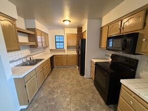 65 E Emerson Way in Sparks, NV - Building Photo - Building Photo