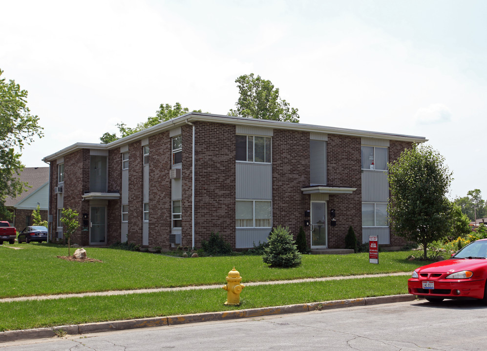 150 Imperial Ct in Vandalia, OH - Building Photo