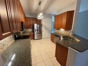 3023 Lake Manatee Ct in Cape Coral, FL - Building Photo - Building Photo