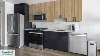 1375 E Hampden Ave in Englewood, CO - Building Photo - Building Photo