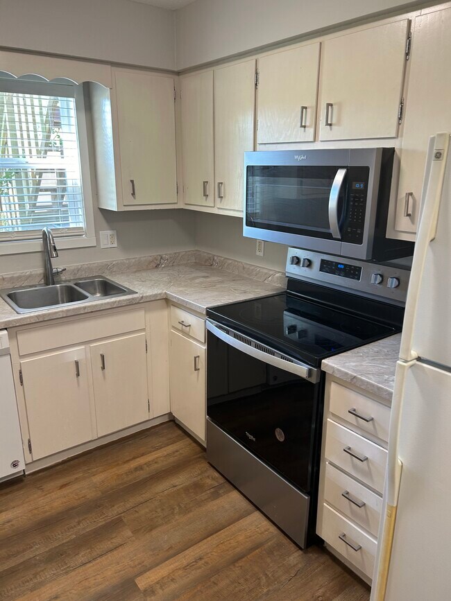 property at 2046 NW Hickory Ln