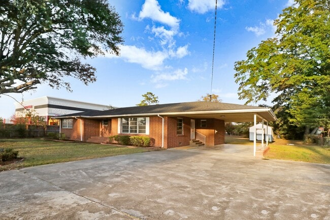 2703 Langston Dr in Goldsboro, NC - Building Photo - Building Photo