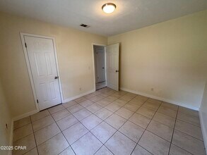 1100 Frankford Ave in Panama City, FL - Building Photo - Building Photo