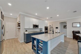 3518 77 Ct E in Palmetto, FL - Building Photo - Building Photo