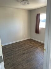 2960 Redwood St in Florence, OR - Building Photo - Building Photo