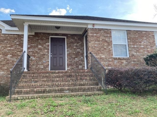 property at 115 Jakes & Patterson St