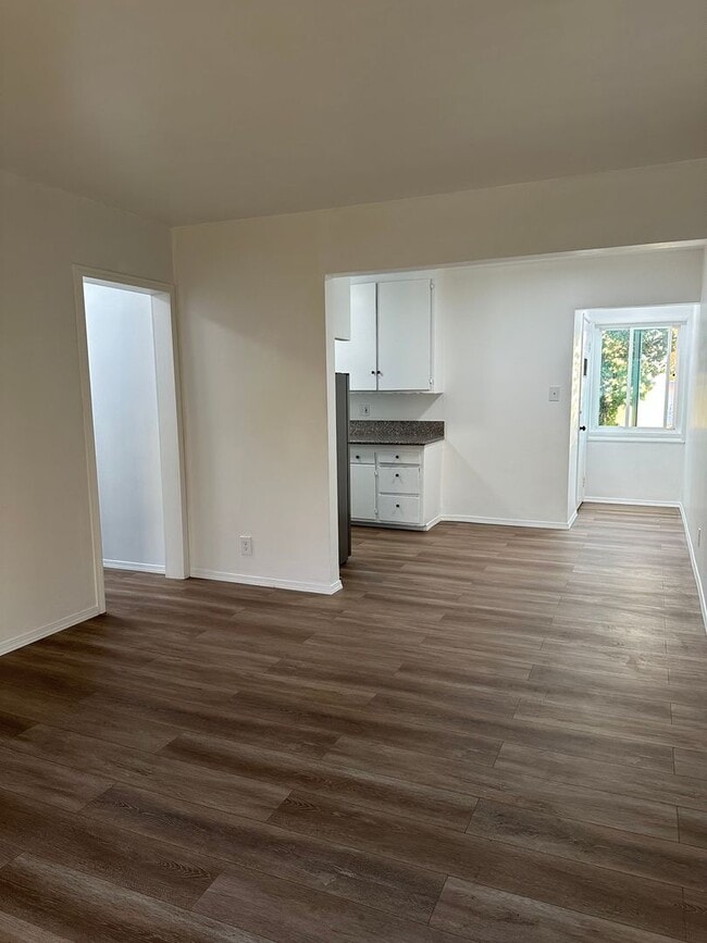 13222-13226 Maclay St in San Fernando, CA - Building Photo - Building Photo