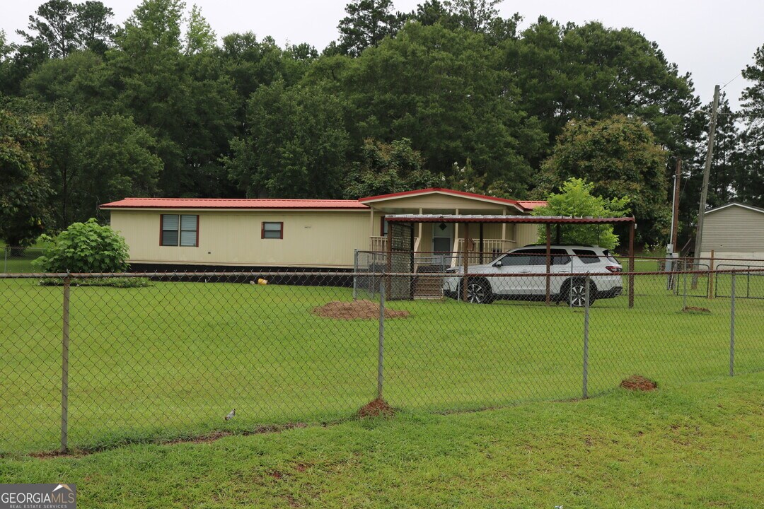 42 Bartley Rd in Lagrange, GA - Building Photo