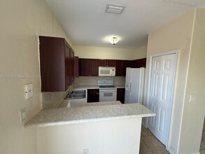 2820 SE 16th Ave in Homestead, FL - Building Photo - Building Photo