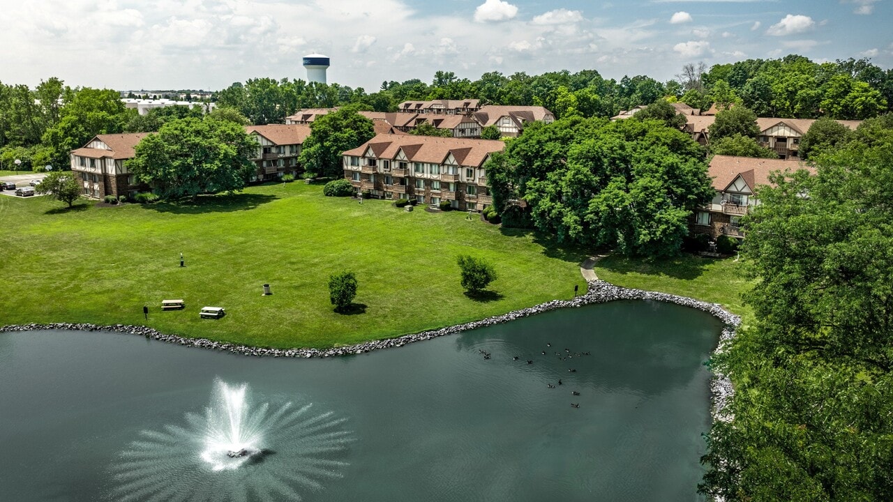 Autumn Woods Apartments in Miamisburg, OH - Foto de edificio