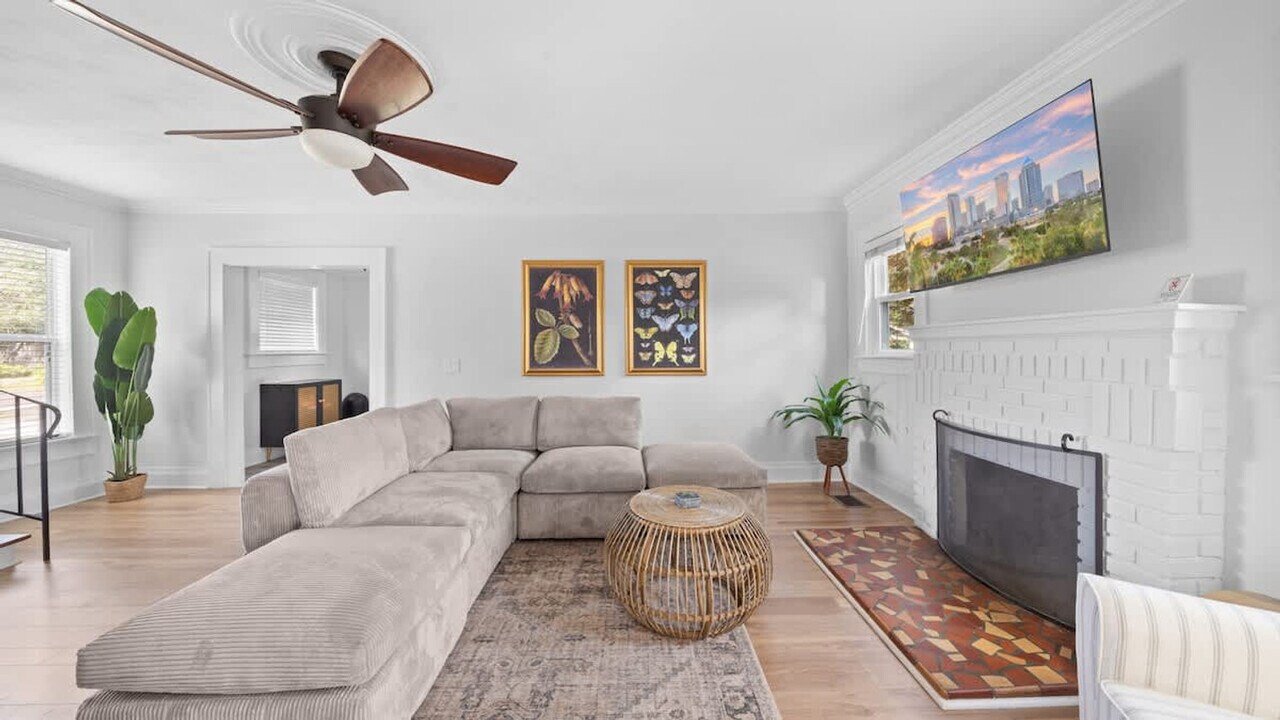 720 1/2 W Woodlawn Ave in Tampa, FL - Building Photo