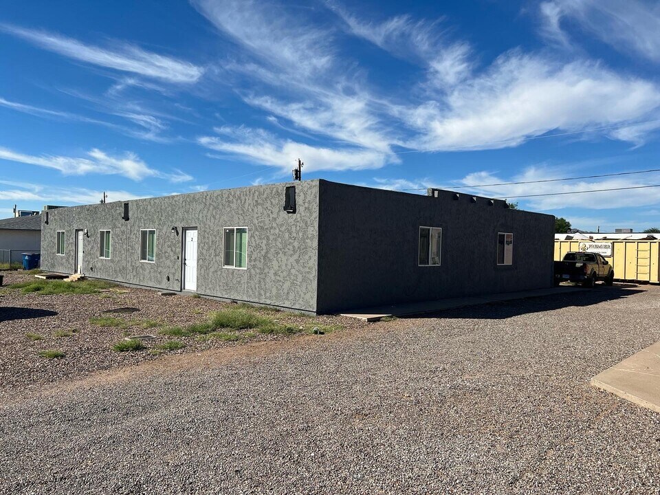 1546 E 29th Ave, Unit 3 in Apache Junction, AZ - Building Photo
