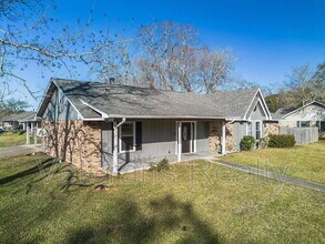 1210 Spring Dr in Long Beach, MS - Building Photo - Building Photo