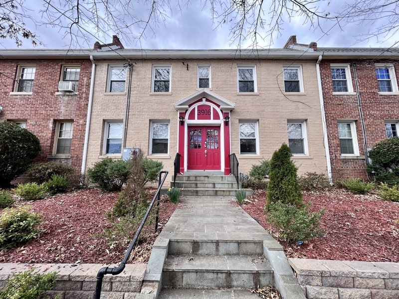 3916 7th St NE in Washington, DC - Building Photo