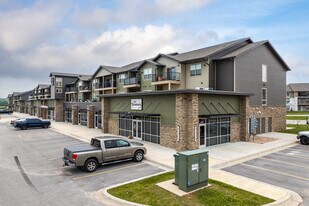 60 West in Republic, MO - Building Photo