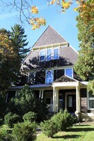 510 E Seneca St, Unit 3 in Ithaca, NY - Building Photo