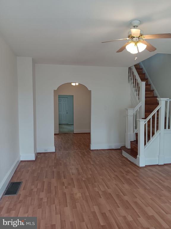 property at 1238 N Alden St