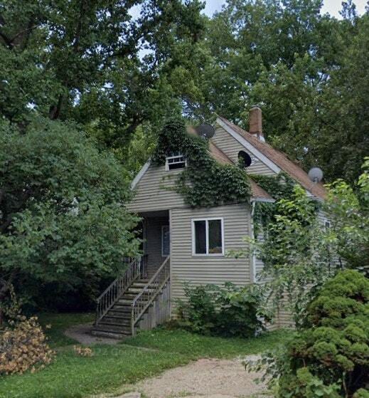 property at 1018 E Virginia Ave