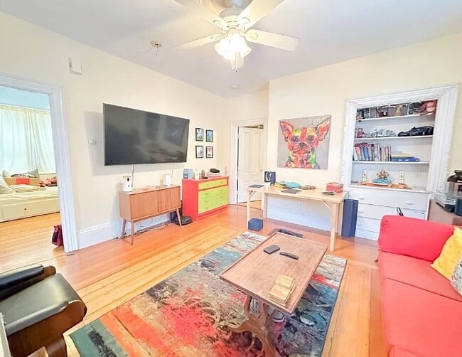 property at 7 Sargent Ave