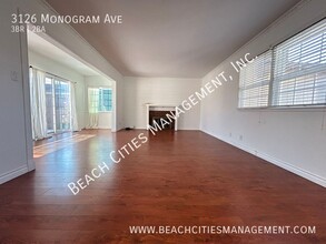 3126 Monogram Ave in Long Beach, CA - Foto de edificio - Building Photo