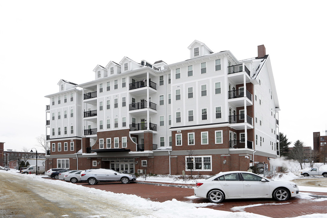 Riparia in Dover, NH - Building Photo