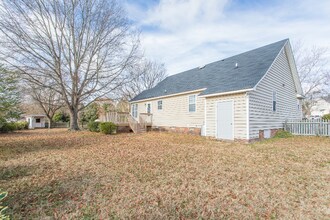 15 Olde Charles Towne Ct in Wendell, NC - Building Photo - Building Photo