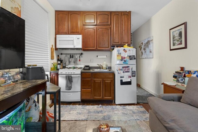 property at 638 Catharine St