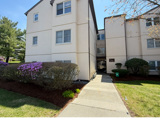 property at 185 Manville Hill Rd