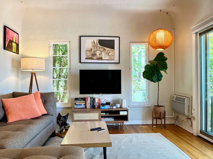 2324 Teviot St, Unit 2324 in Los Angeles, CA - Building Photo