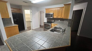 35576 Melrose Ave in Denham Springs, LA - Building Photo - Building Photo