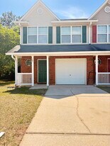 147 Swaying Pine Ct in Crestview, FL - Building Photo