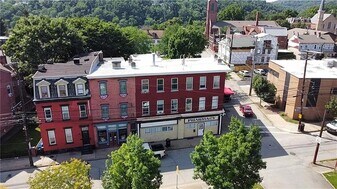 1612-1614 Lowrie St, Unit 1614 Lowrie Street #2 in Pittsburgh, PA - Building Photo